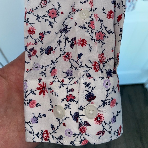 Express Extra-Slim fit dress shirt; Small; White w/ Floral pattern - Picture 4 of 7